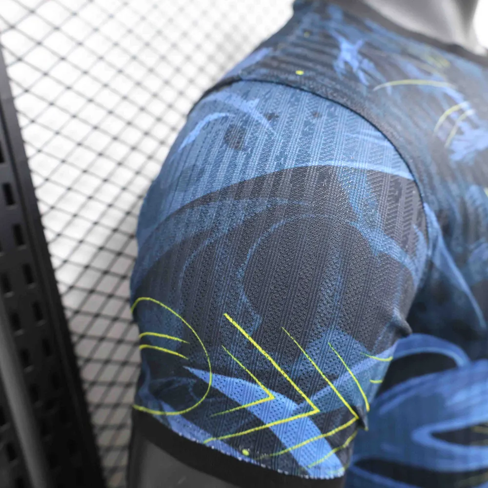 Brazil Nation 24/25 Panther Eyes Player Special Edition Blue Football Jersey - 图片 3