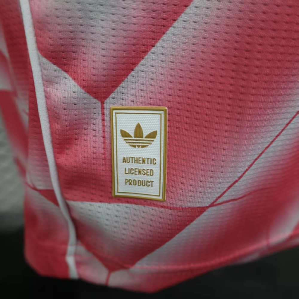 2025-26 Real Madrid Pink Special Edition Soccer jersey Player version - 图片 4
