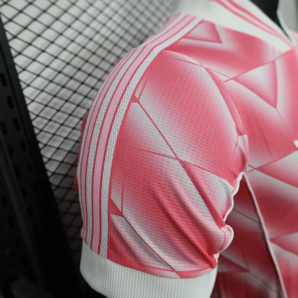 2025-26 Real Madrid Pink Special Edition Soccer jersey Player version - 图片 3