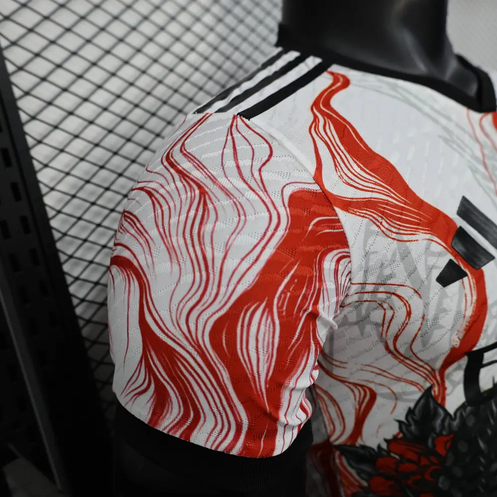 Real Madrid Black Dragon Shirt Special Edition Jersey 25-26 - 图片 7