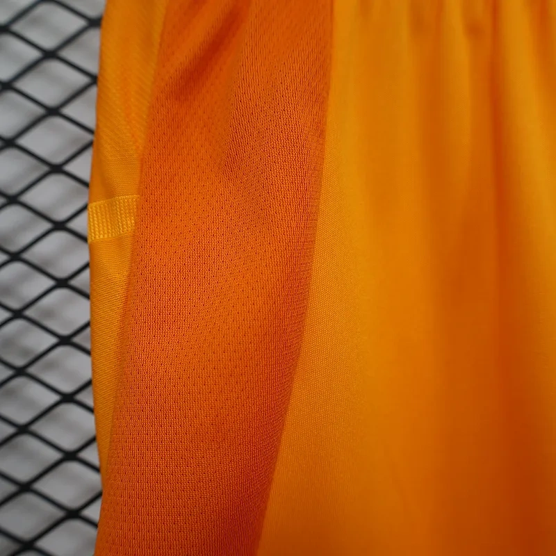 24-25 Real Madrid Away Soccer Shorts - 图片 3
