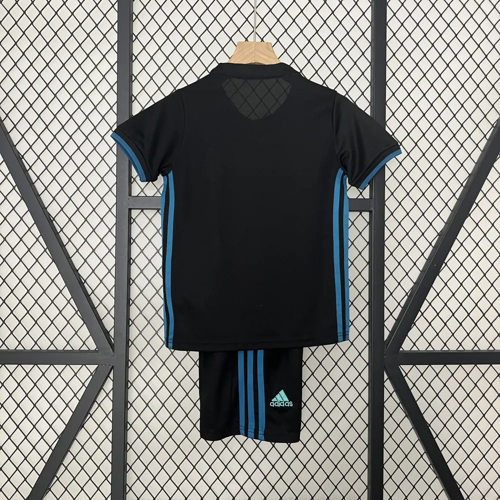 Real Madrid 17-18 Away Retro Kid Kits Youth Apparels Jersey - 图片 3