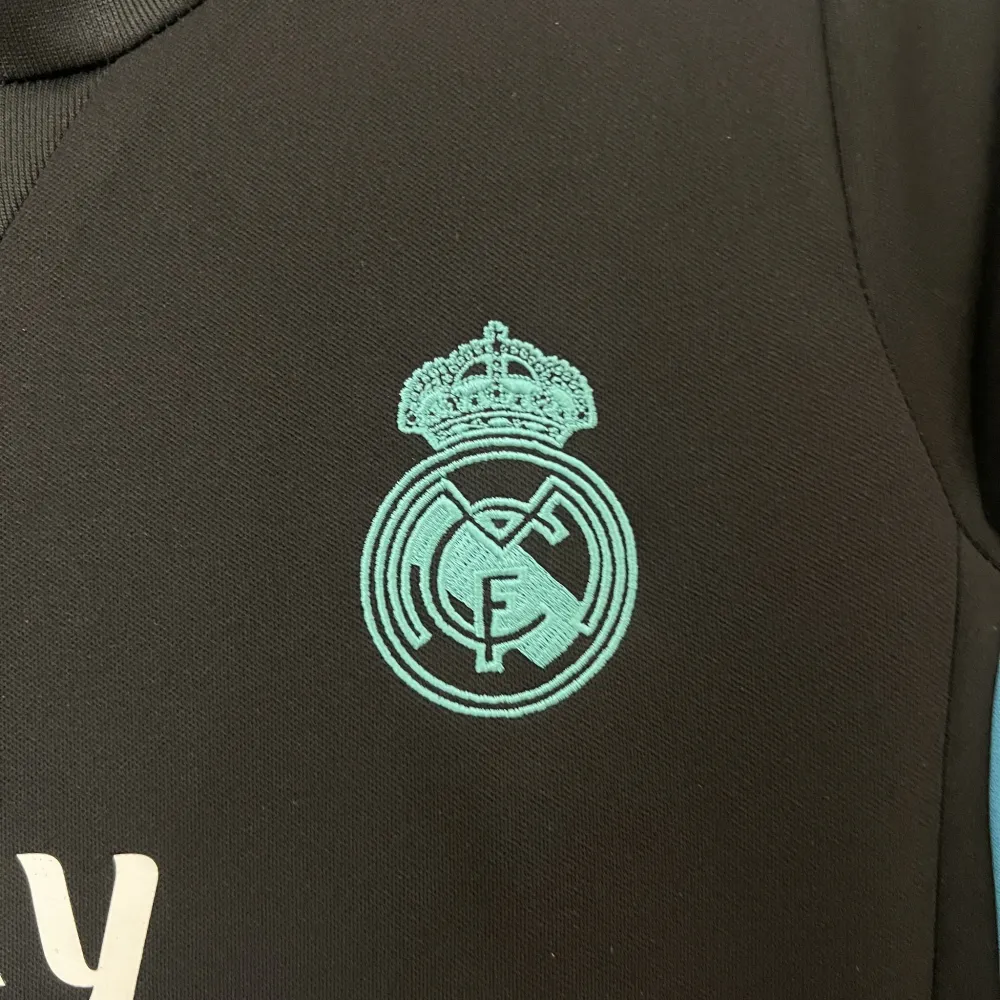 Real Madrid 17-18 Away Retro Kid Kits Youth Apparels Jersey - 图片 5