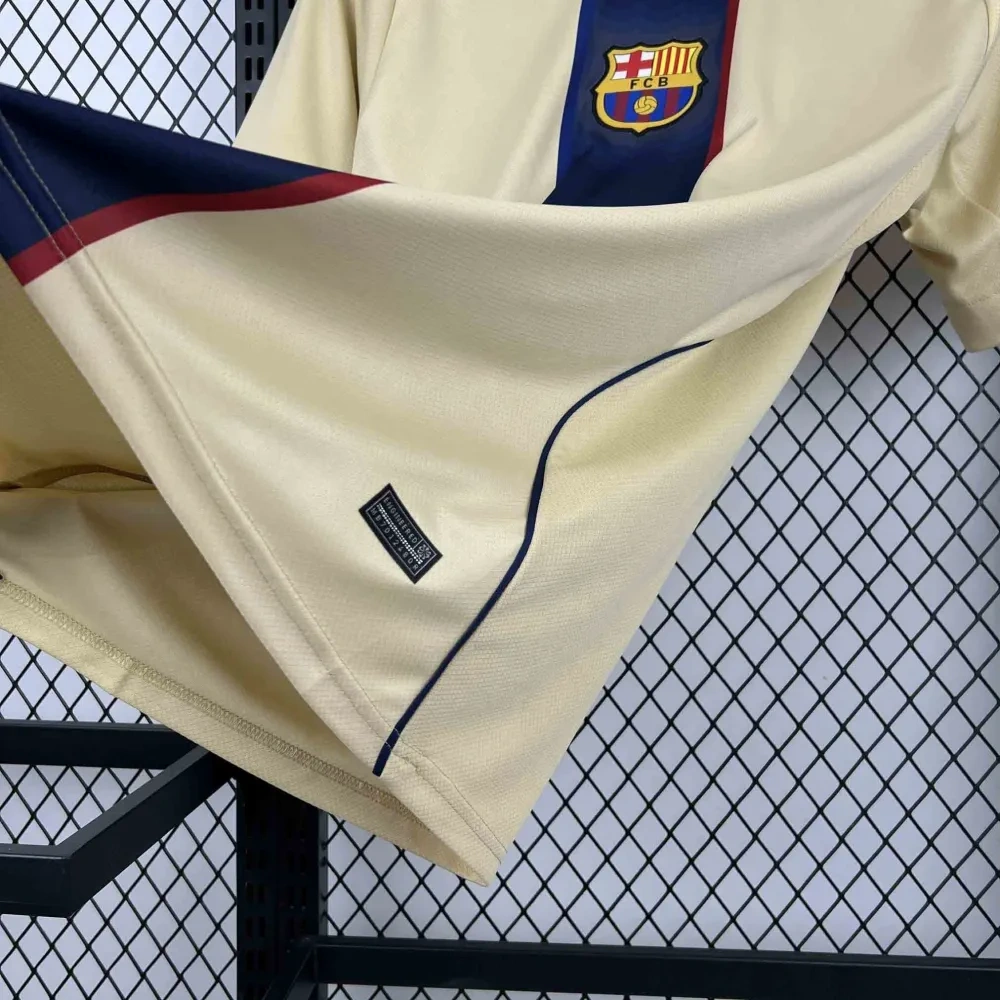 2026-27 Barcelona Retro Soccer Jersey Style Special Edition Fan Version - 图片 4