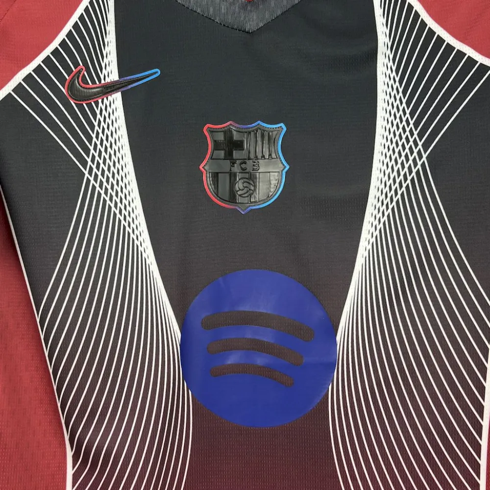 Barcelona Red Special Edition Shirt 25-26 - 图片 4