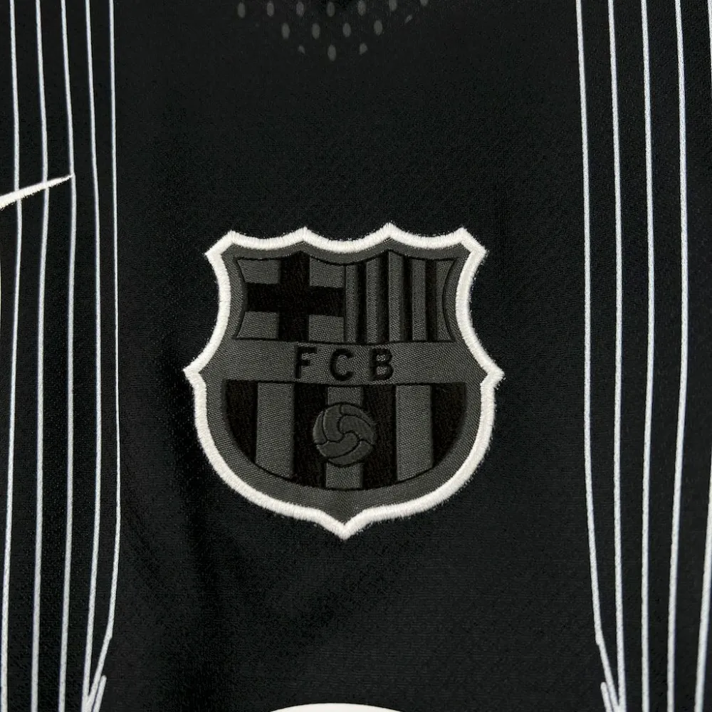 Barcelona Black Special Edition Shirt 25-26 - 图片 4
